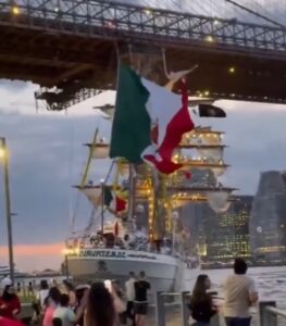 Choque del Buque Escuela Cuauhtémoc deja dos cadetes muertos y 19 heridos en Nueva York