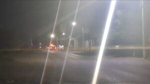 Fuertes ráfagas de viento provocan daños y cortes de energía en León