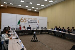 Analizan reforma para proteger derechos de personas jubiladas y pensionadas