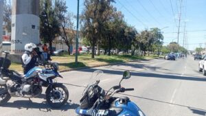 Víctimas de Punto Legal bloquean bulevar frente a la Fiscalía en León; exigen reparación del daño